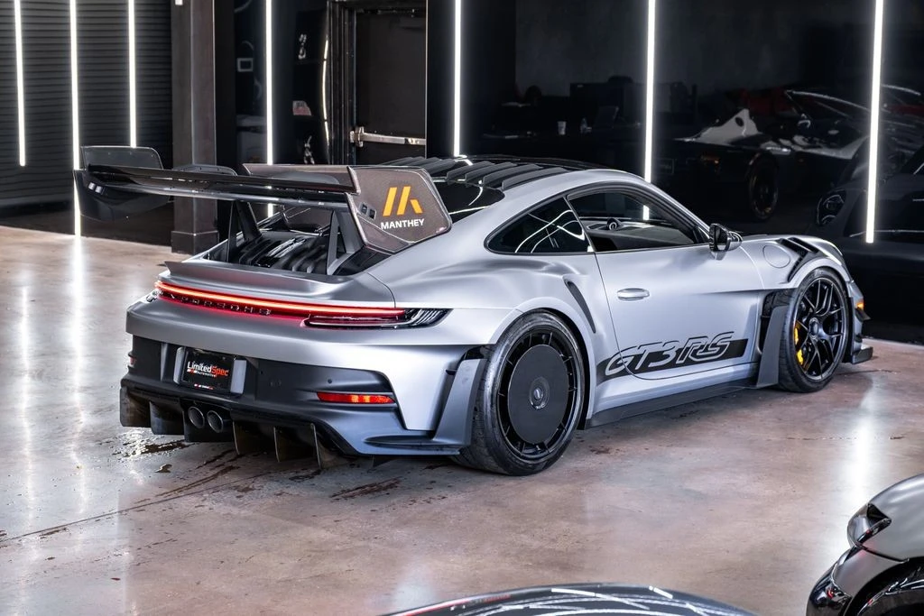 2025 Porsche 992 GT3 RS - Image 24 of 31