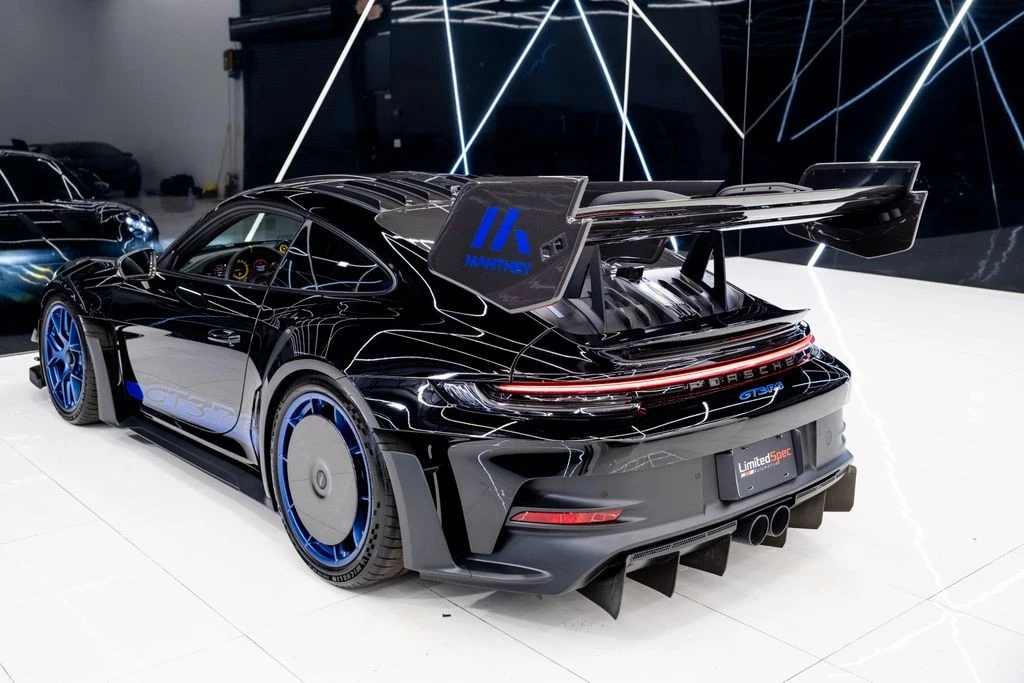 2025 Porsche 992 GT3 RS - Image 20 of 21