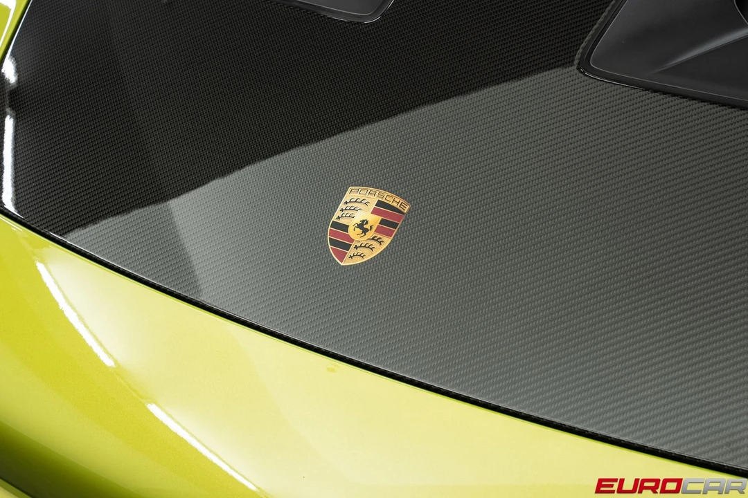 2025 Porsche 992 GT3 RS - Image 9 of 31