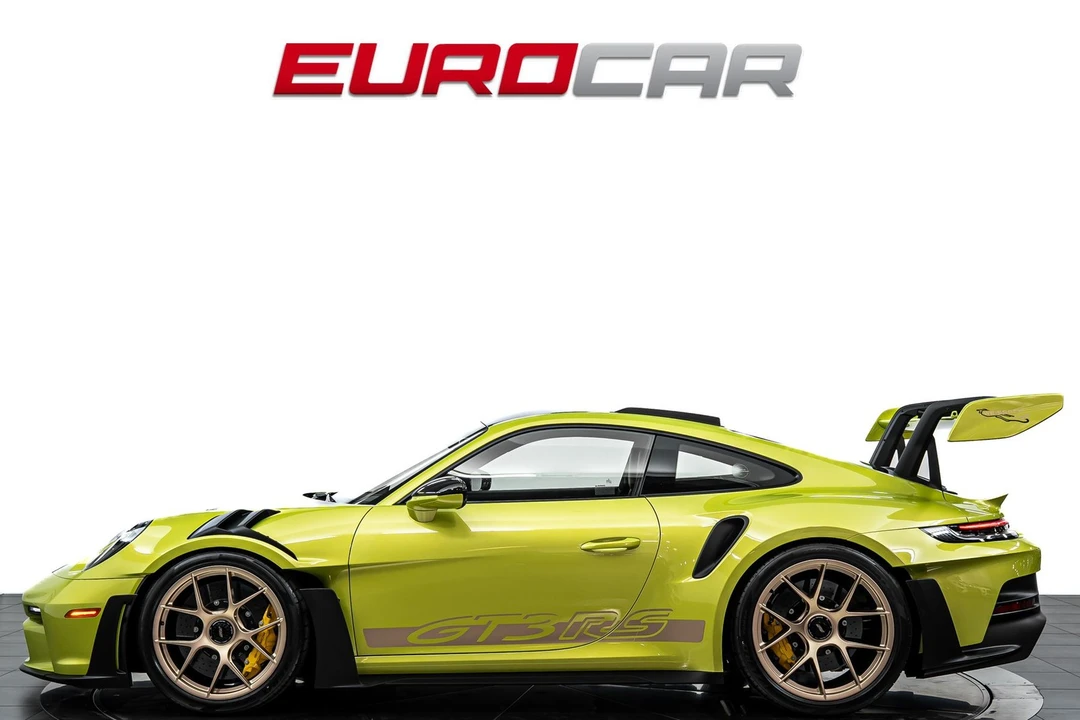 2025 Porsche 992 GT3 RS - Image 2 of 31