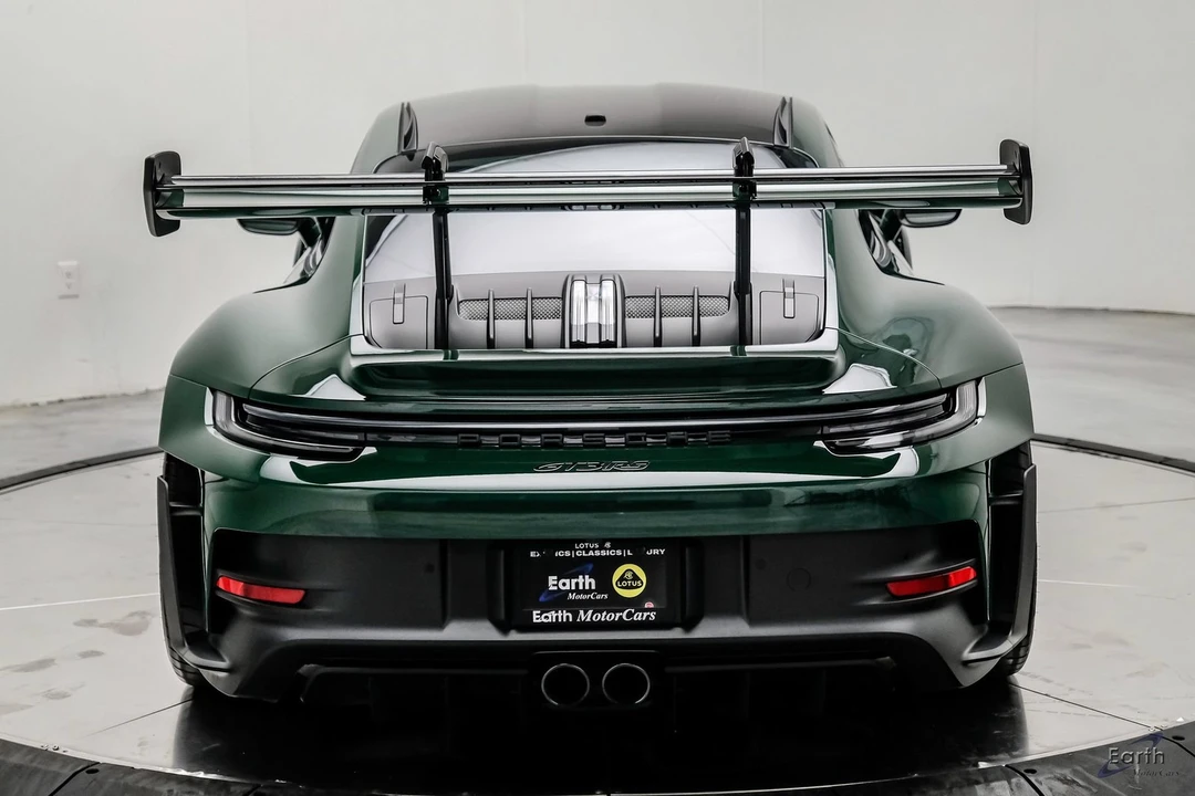 2025 Porsche 992 GT3 RS - Image 16 of 31