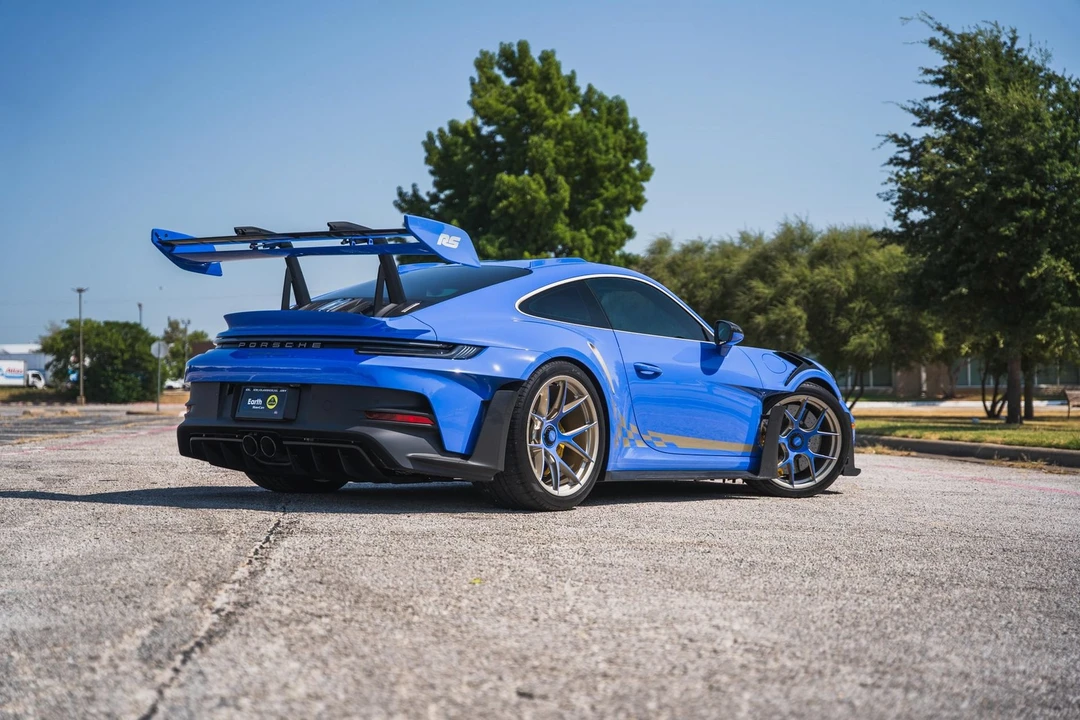 2025 Porsche 992 GT3 RS - Image 13 of 31