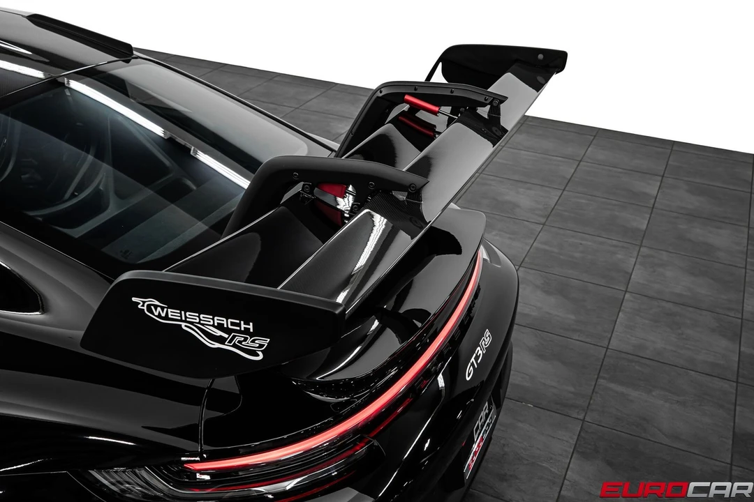 2025 Porsche 992 GT3 RS - Image 22 of 31