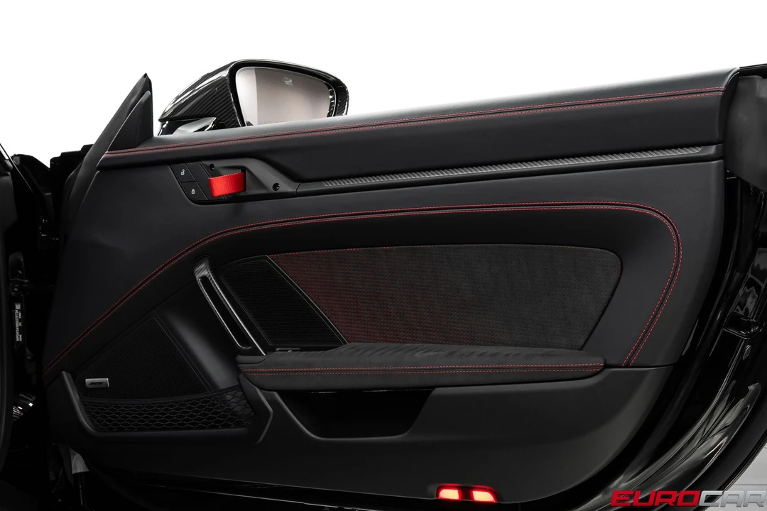 2025 Porsche 992 GT3 RS - Image 29 of 31