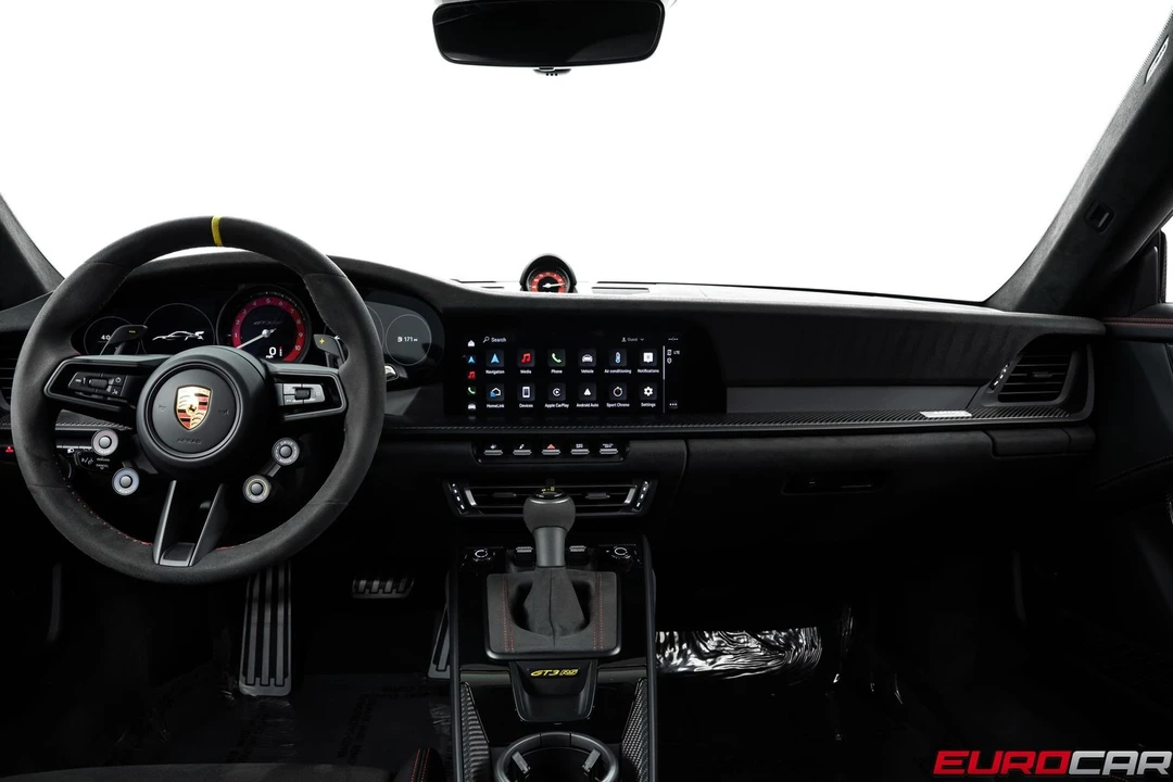 2025 Porsche 992 GT3 RS - Image 30 of 31