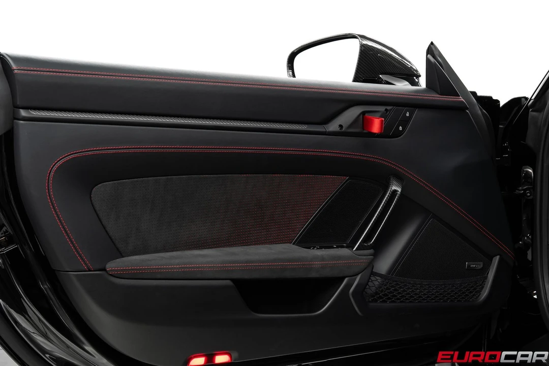 2025 Porsche 992 GT3 RS - Image 28 of 31