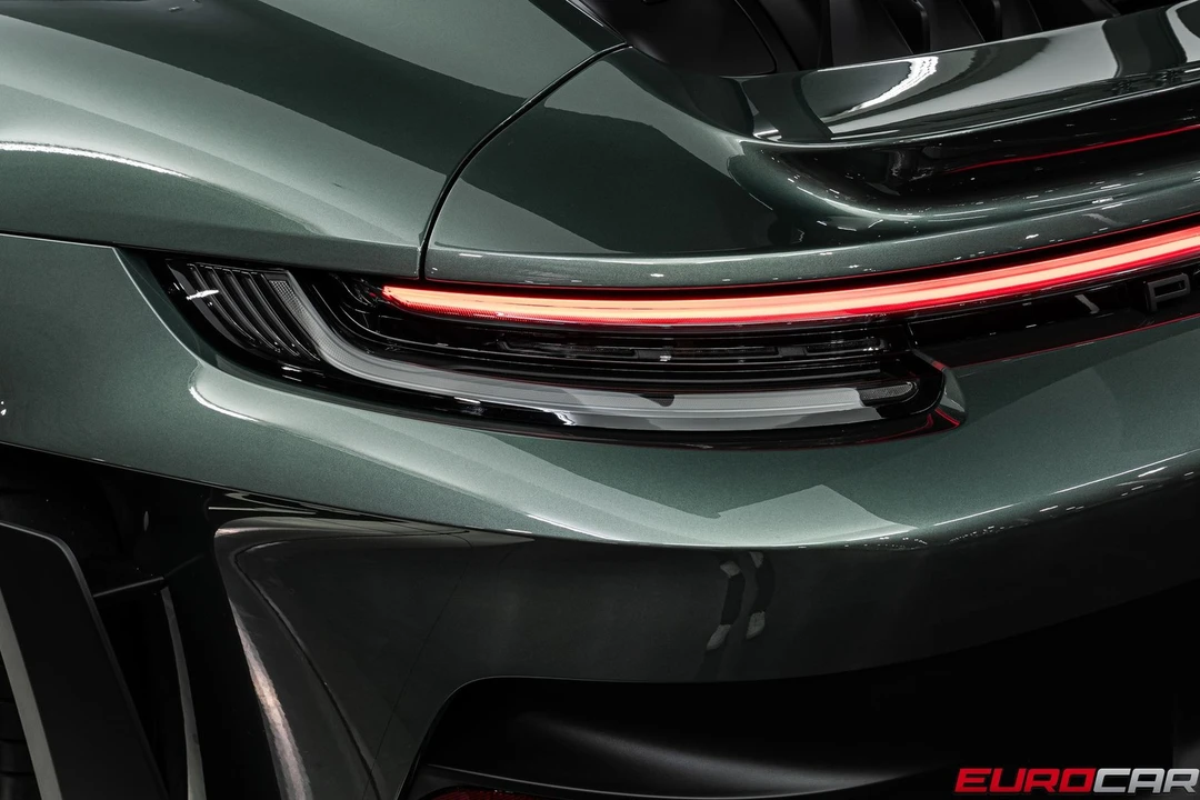 2025 Porsche 992 GT3 RS - Image 20 of 31