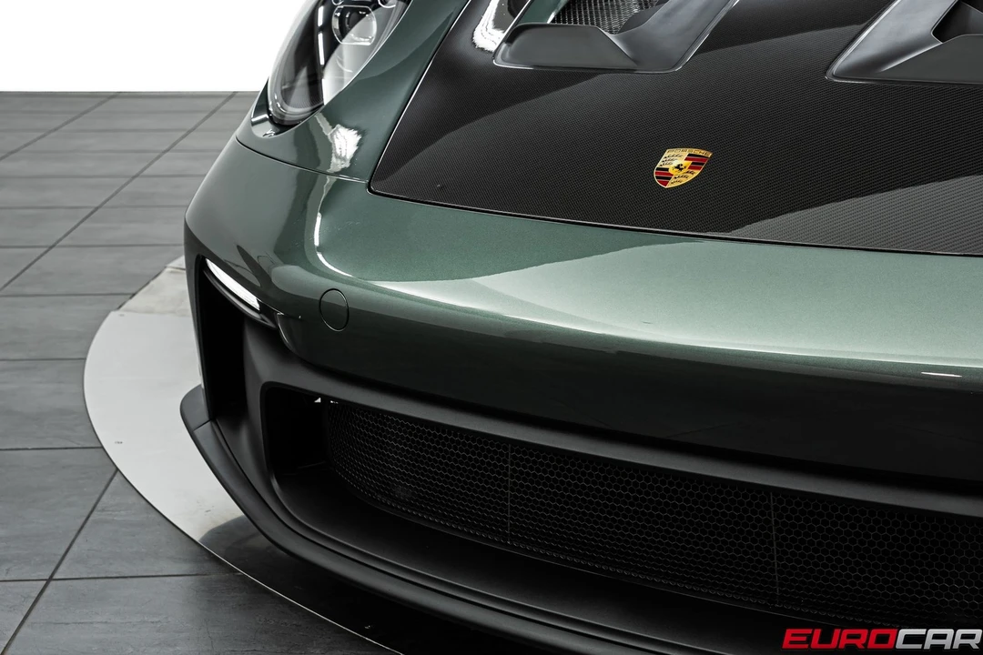 2025 Porsche 992 GT3 RS - Image 9 of 31