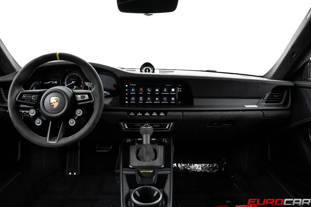 2025 Porsche 992 GT3 RS - Image 30 of 31