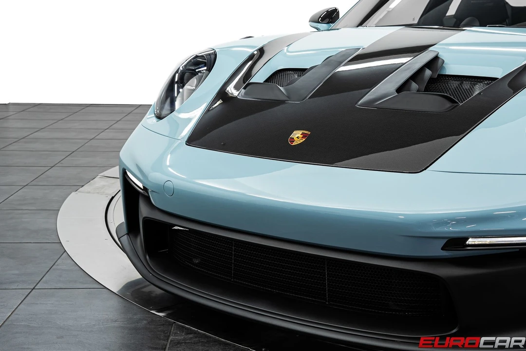 2025 Porsche 992 GT3 RS - Image 12 of 31