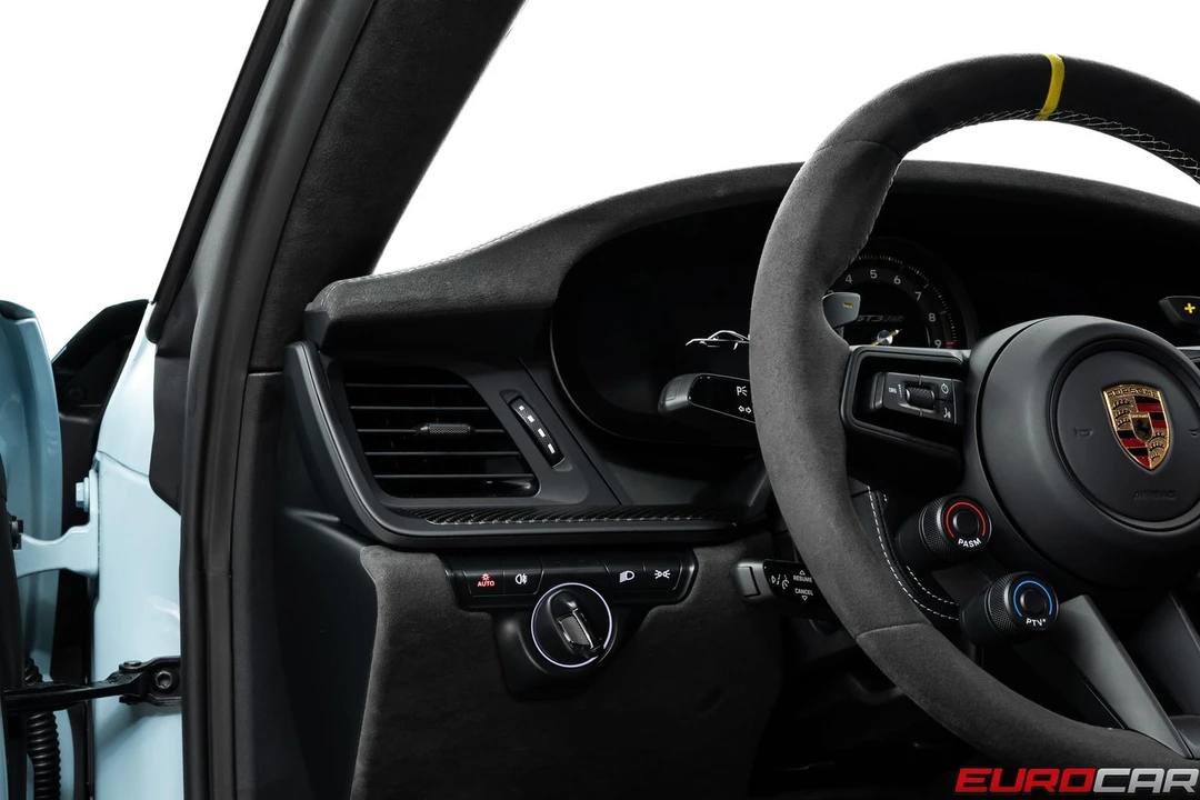 2025 Porsche 992 GT3 RS - Image 31 of 31