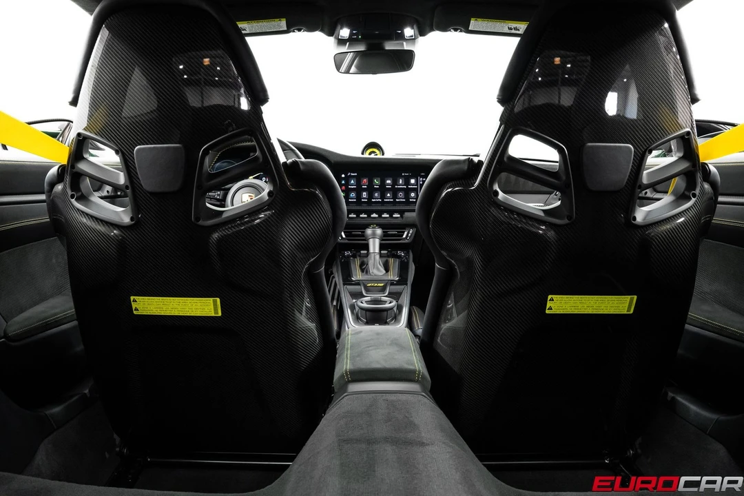 2025 Porsche 992 GT3 RS - Image 29 of 31