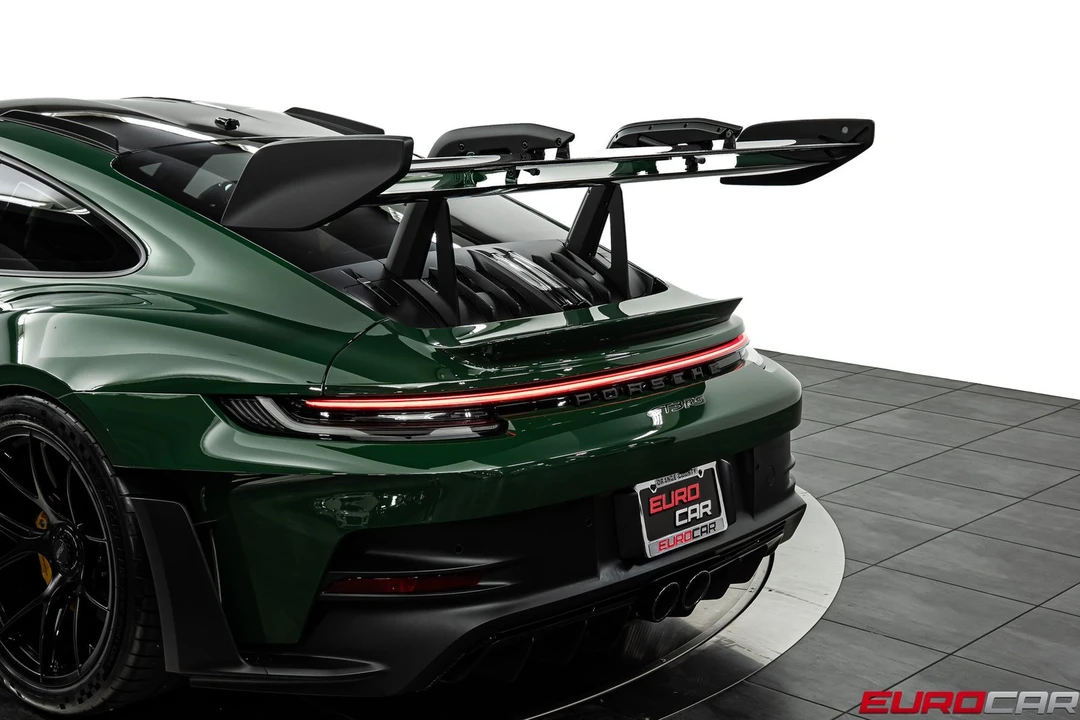 2025 Porsche 992 GT3 RS - Image 20 of 31