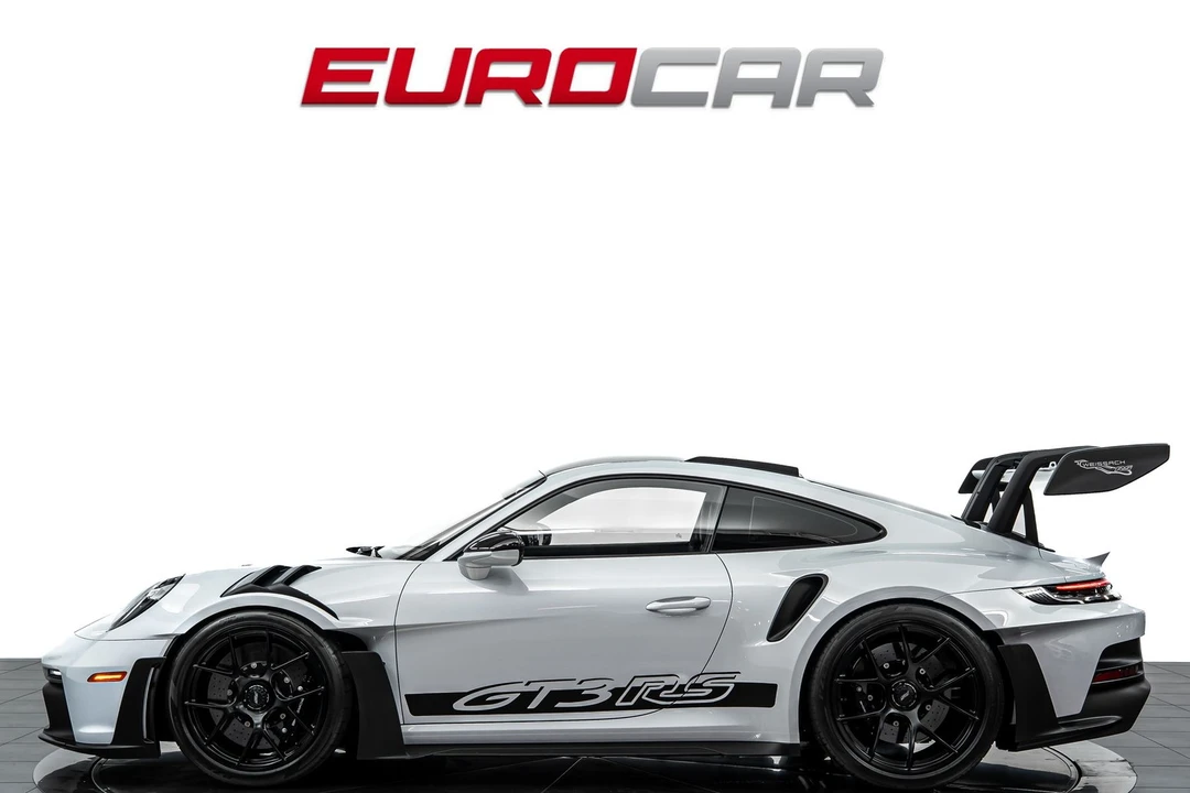 2025 Porsche 992 GT3 RS - Image 2 of 31