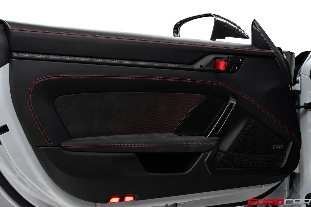 2025 Porsche 992 GT3 RS - Image 27 of 31