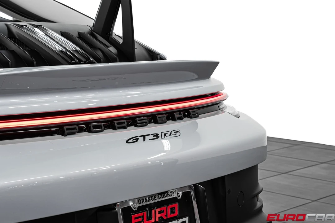 2025 Porsche 992 GT3 RS - Image 23 of 31
