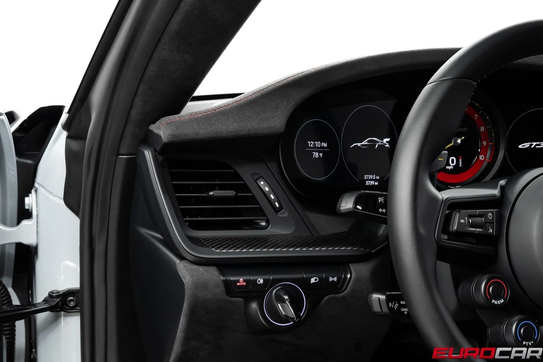 2025 Porsche 992 GT3 RS - Image 31 of 31