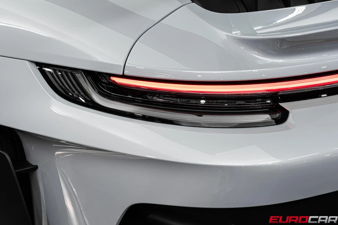 2025 Porsche 992 GT3 RS - Image 22 of 31