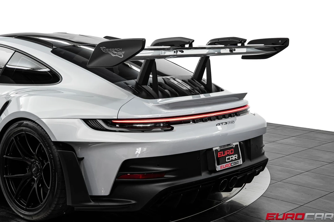 2025 Porsche 992 GT3 RS - Image 20 of 31