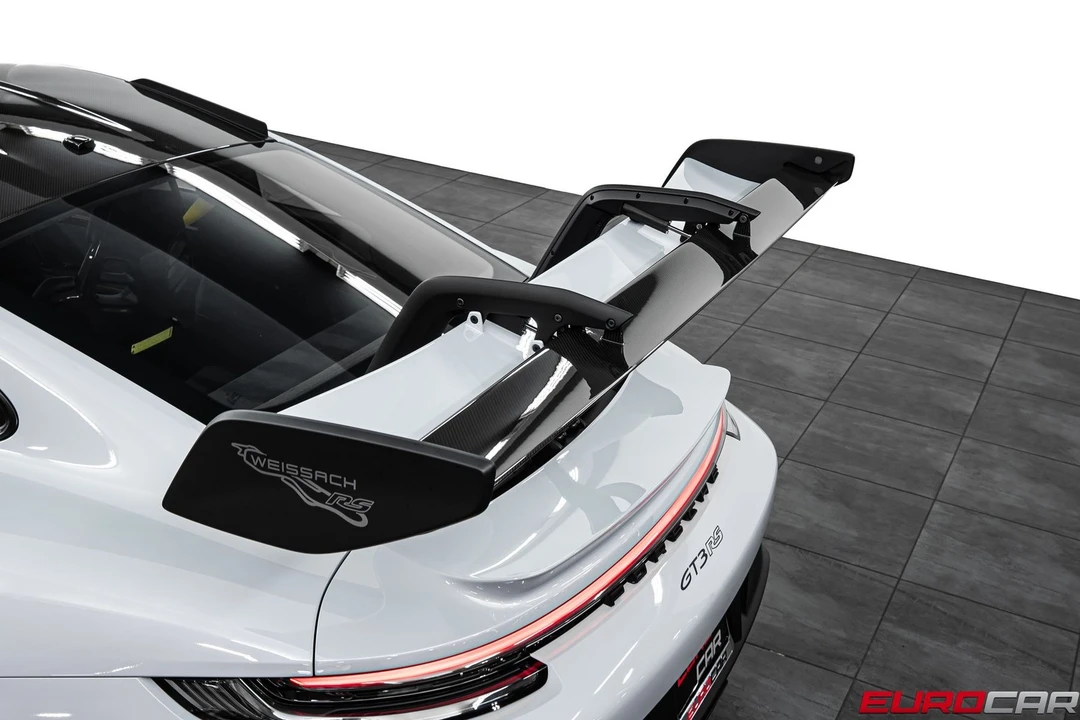2025 Porsche 992 GT3 RS - Image 20 of 31