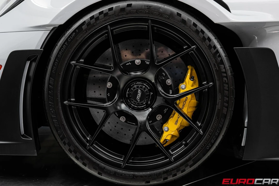 2025 Porsche 992 GT3 RS - Image 24 of 31
