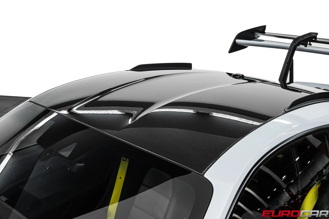 2025 Porsche 992 GT3 RS - Image 15 of 31