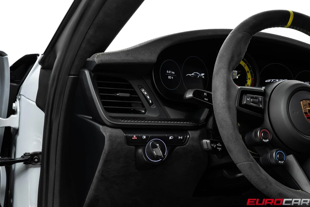 2025 Porsche 992 GT3 RS - Image 30 of 31