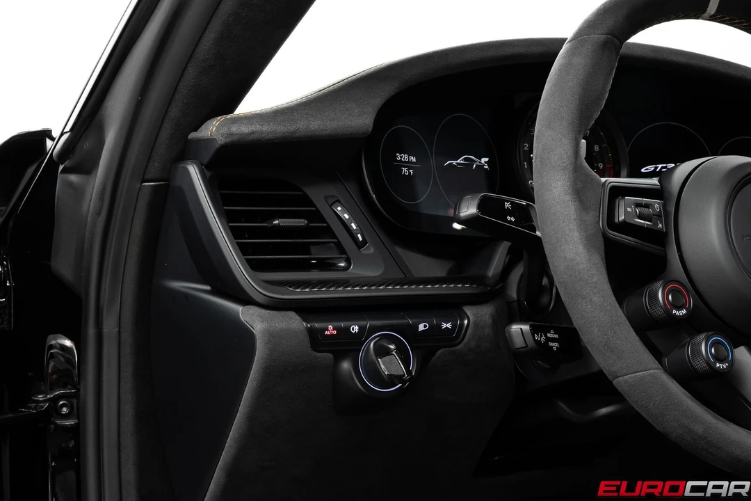 2025 Porsche 992 GT3 RS - Image 31 of 31