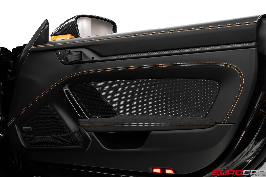 2025 Porsche 992 GT3 RS - Image 28 of 31