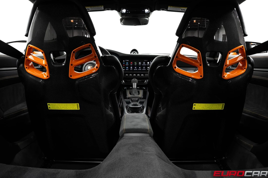 2025 Porsche 992 GT3 RS - Image 29 of 31