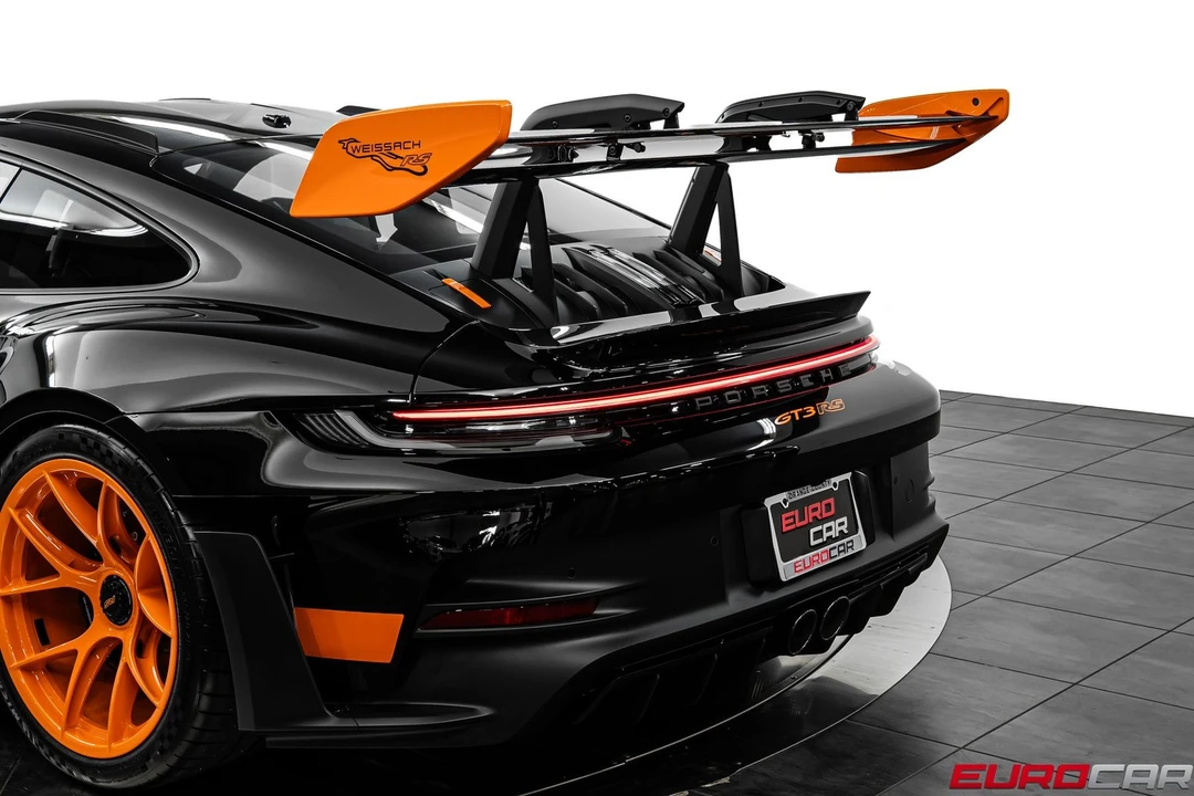 2025 Porsche 992 GT3 RS - Image 21 of 31