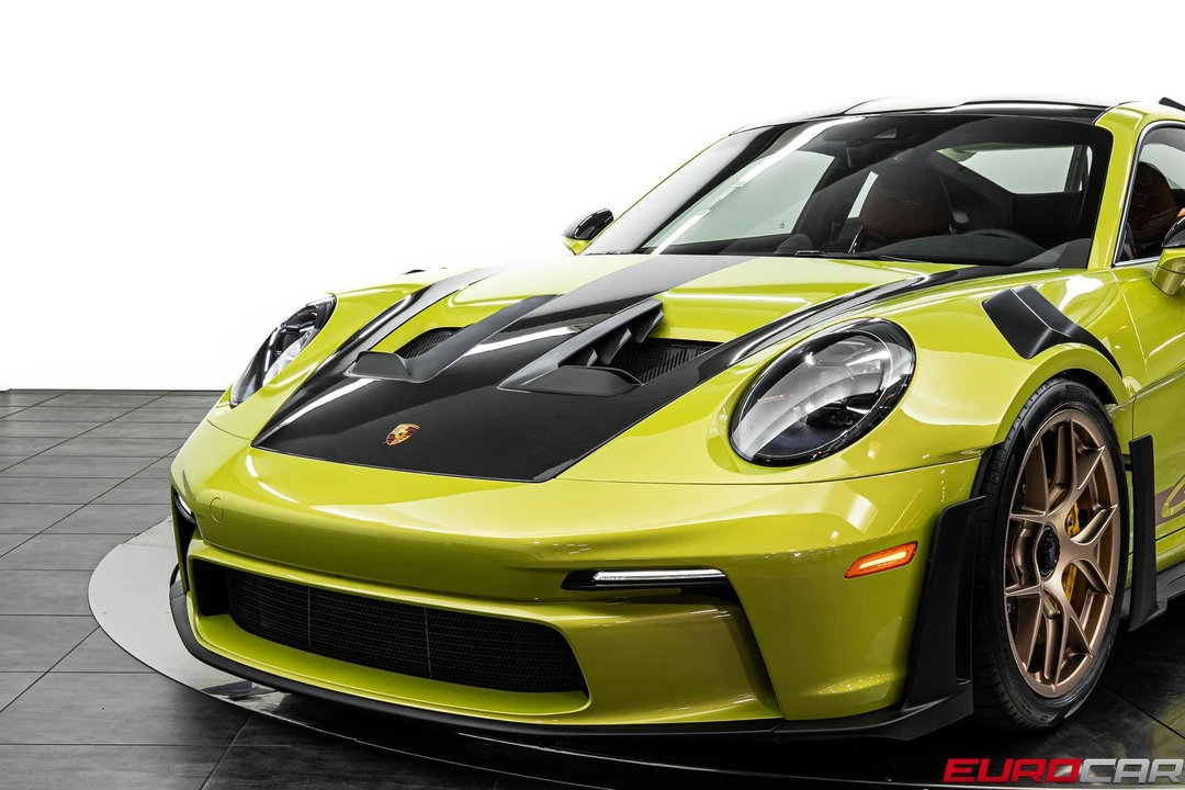 2025 Porsche 992 GT3 RS - Image 12 of 31