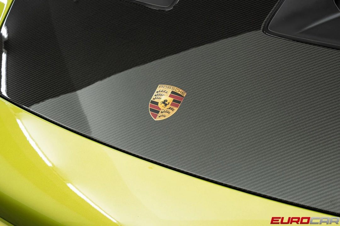 2025 Porsche 992 GT3 RS - Image 9 of 31