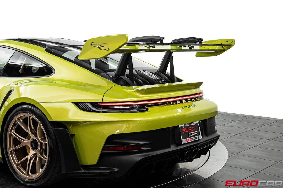 2025 Porsche 992 GT3 RS - Image 20 of 31