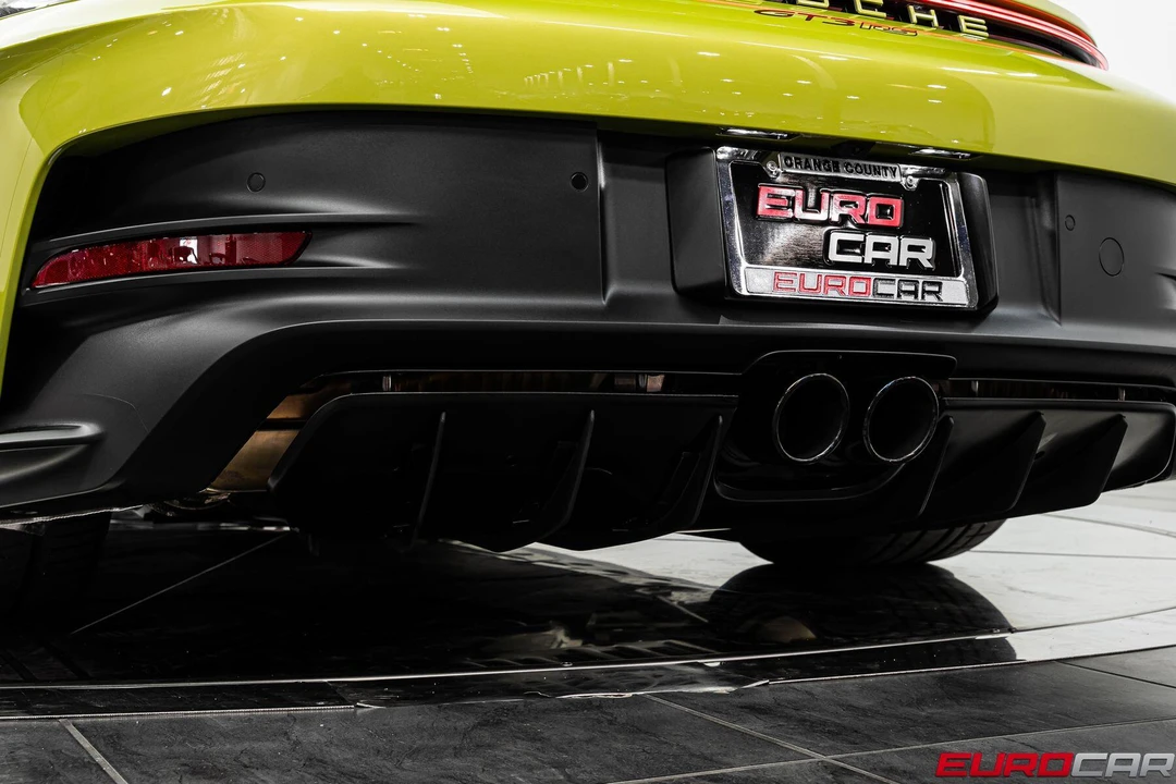 2025 Porsche 992 GT3 RS - Image 25 of 31