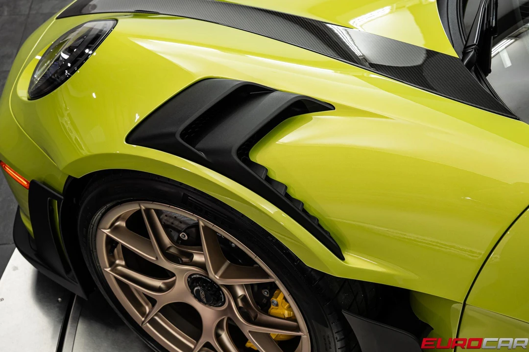 2025 Porsche 992 GT3 RS - Image 13 of 31