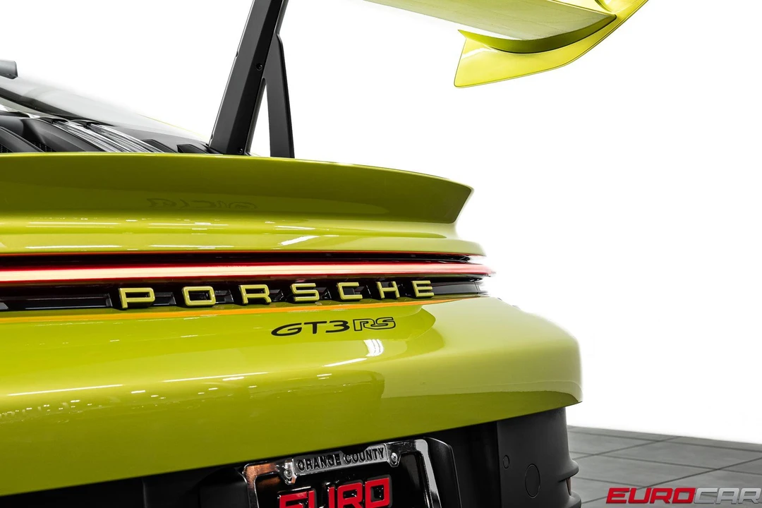 2025 Porsche 992 GT3 RS - Image 24 of 31