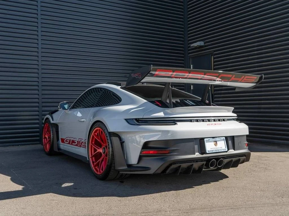 2025 Porsche 992 GT3 RS - Image 3 of 4