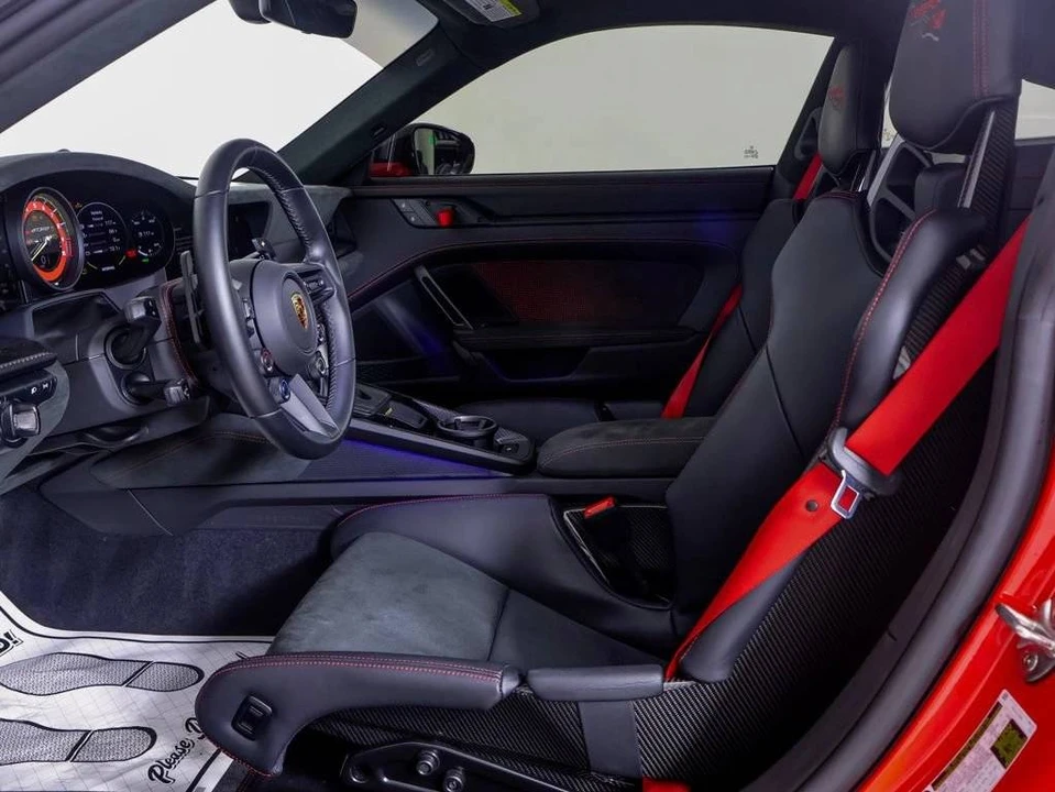 2025 Porsche 992 GT3 RS - Image 5 of 5