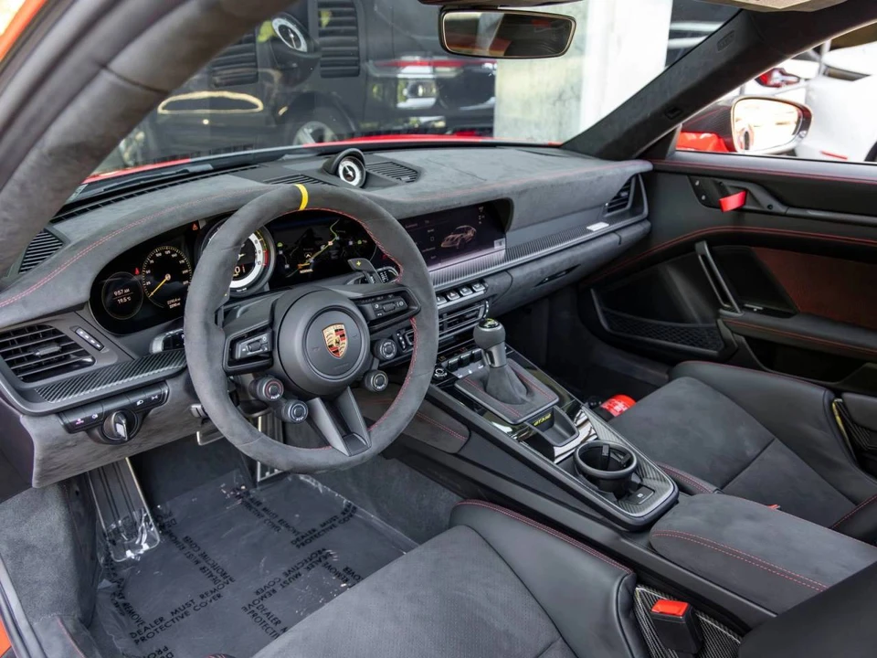 2025 Porsche 992 GT3 RS - Image 4 of 5
