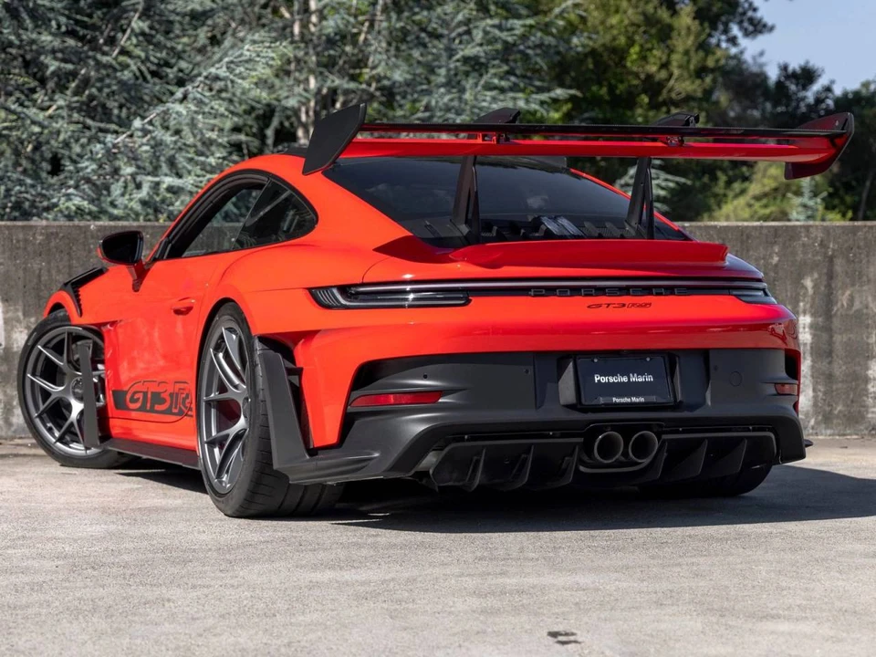 2025 Porsche 992 GT3 RS - Image 3 of 5