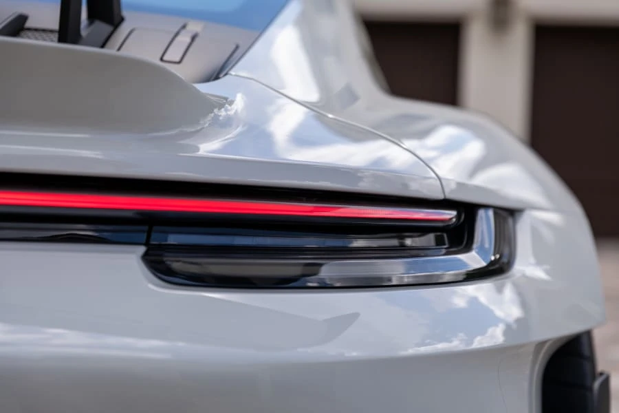 2025 Porsche 992 GT3 RS - Image 21 of 31