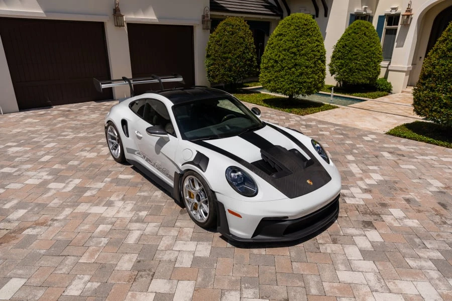 2025 Porsche 992 GT3 RS - Image 10 of 31