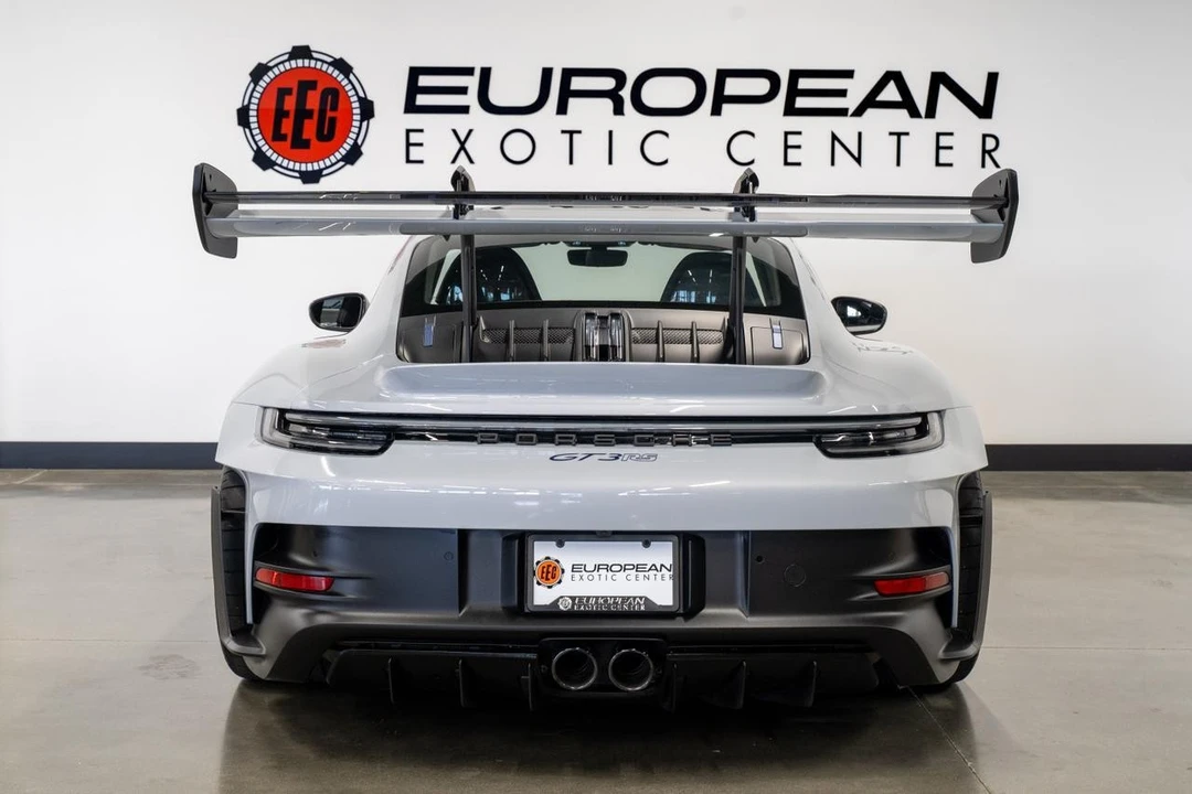 2025 Porsche 992 GT3 RS - Image 15 of 21