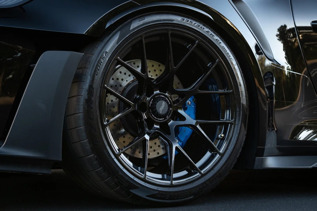 2025 Porsche 992 GT3 RS - Image 21 of 21