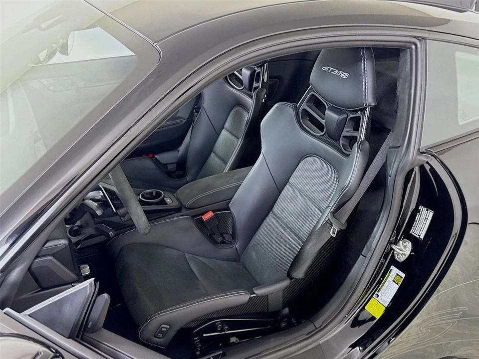 2025 Porsche 992 GT3 RS - Image 11 of 12