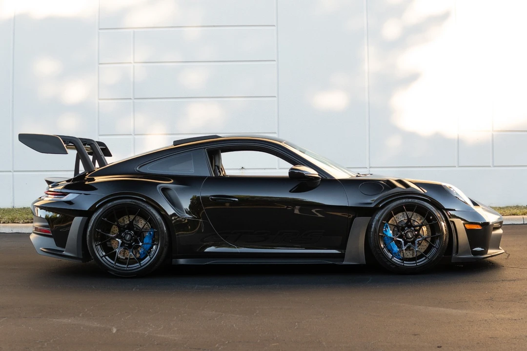 2025 Porsche 992 GT3 RS - Image 18 of 21