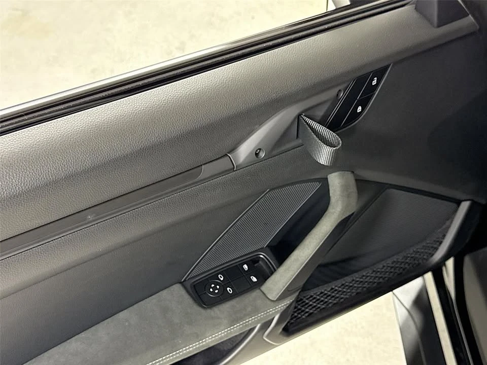 2025 Porsche 992 GT3 RS - Image 11 of 20