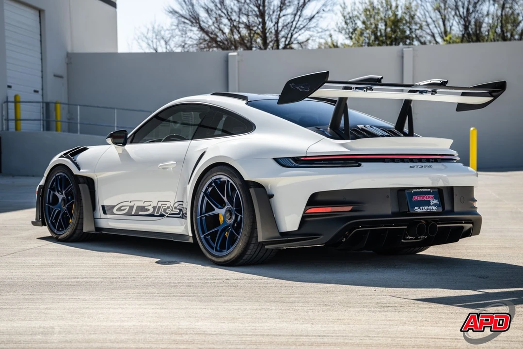 2025 Porsche 992 GT3 RS - Image 9 of 12
