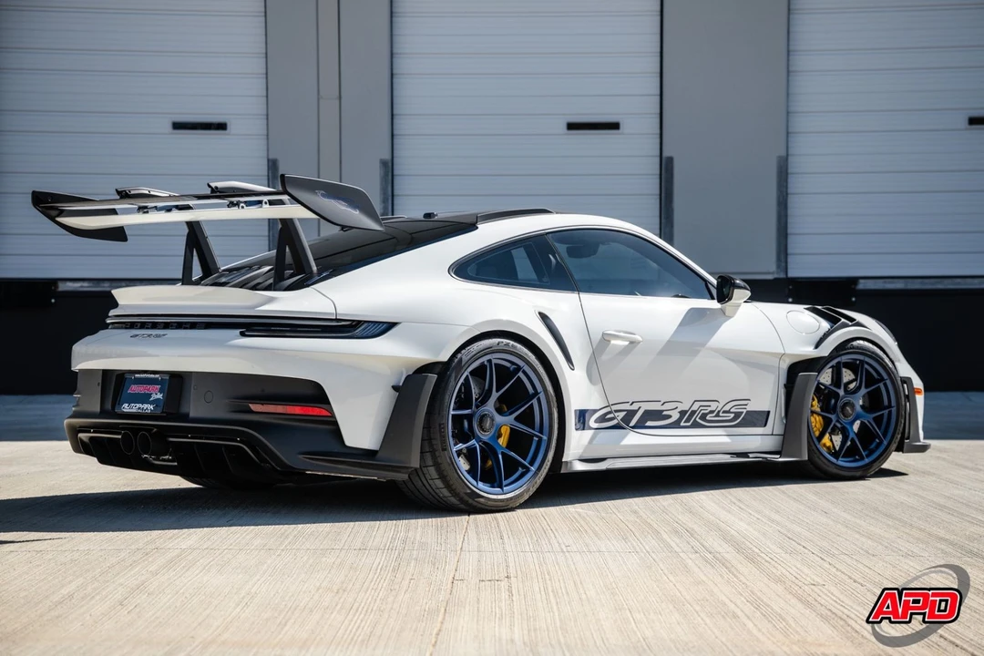 2025 Porsche 992 GT3 RS - Image 4 of 12